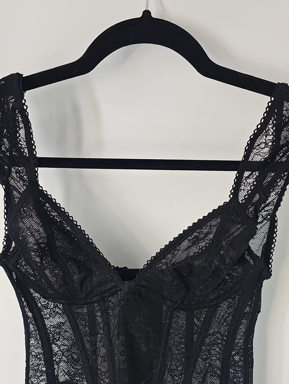 Urban Outfitter Black Sheer Lace Bustier wBoning Thick Straps Sexy Elegant Glam - Picture 7 of 11